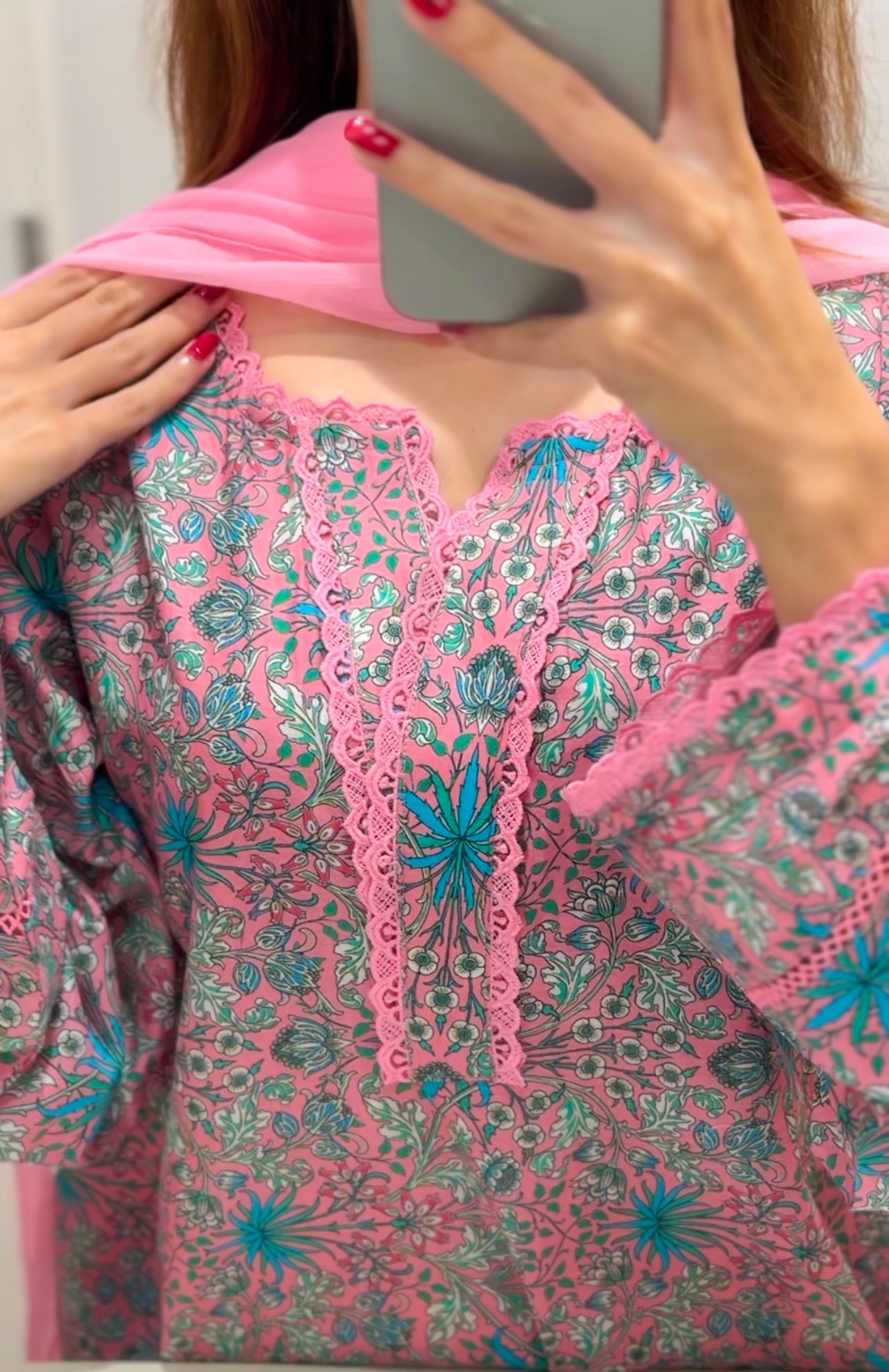 Gulaabo printed